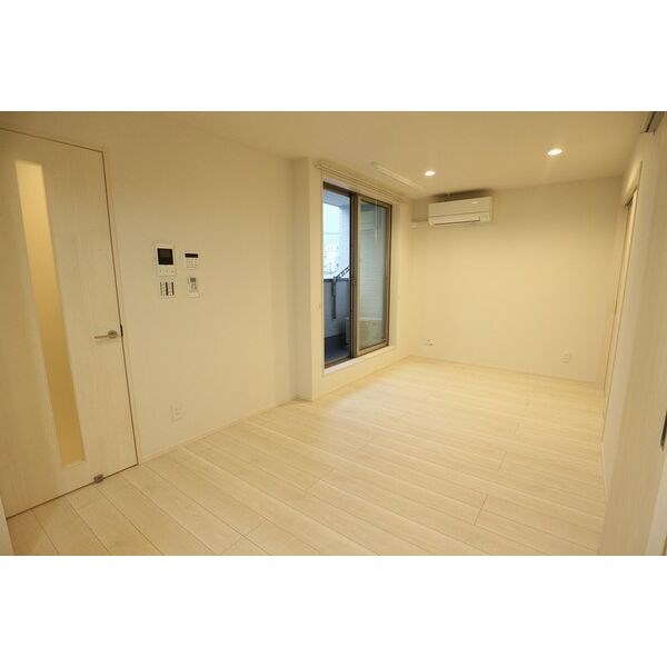 REGALEST黄金 リビング