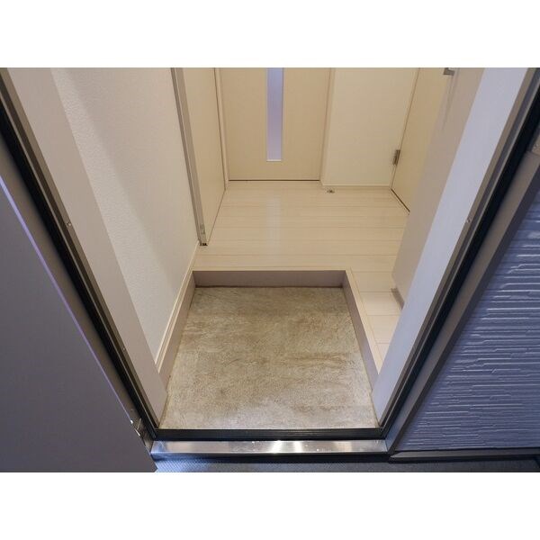 REGALEST Blanc 玄関