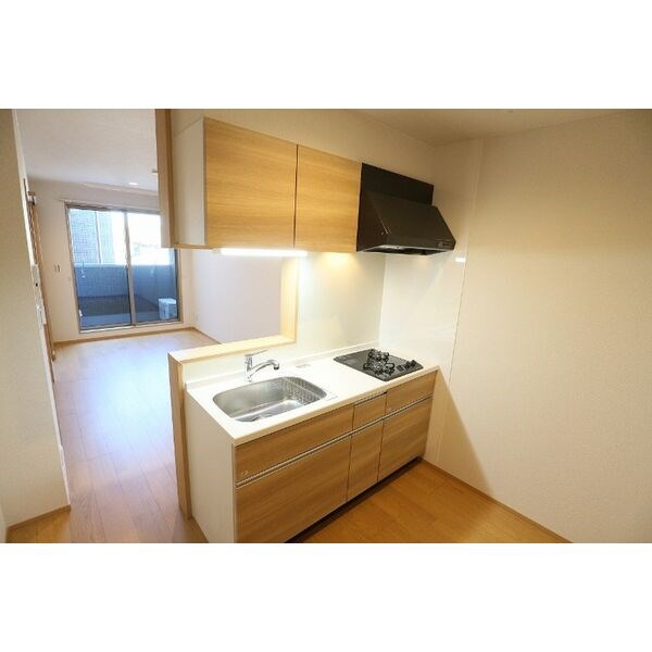 REGALEST栄生町 キッチン