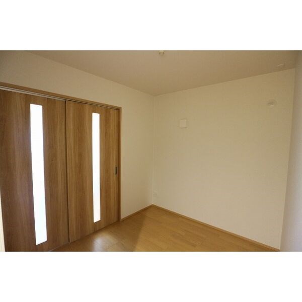 REGALEST栄生町 ベッドルーム