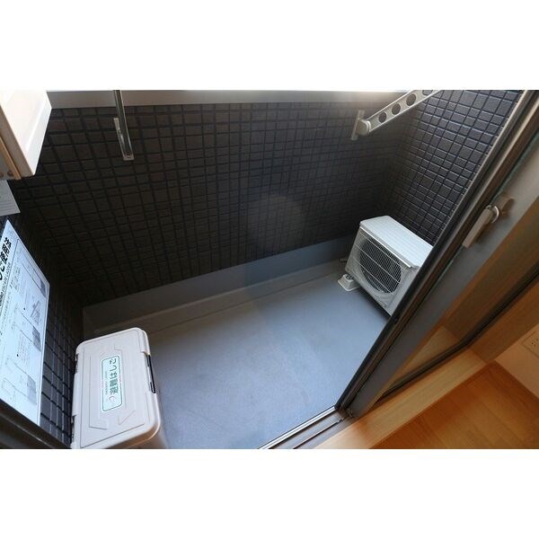 REGALEST栄生町 ベランダ