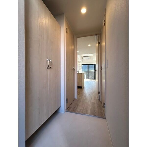 LiveFlat千種WEST 玄関