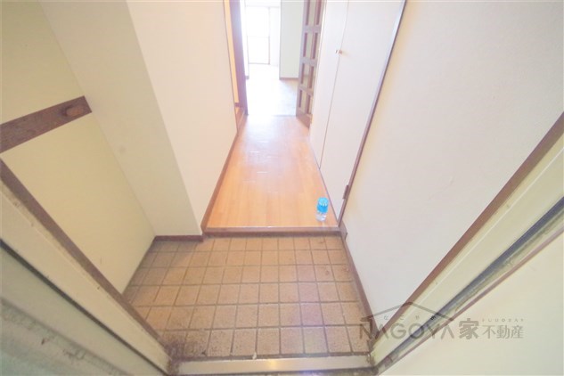 パークサイドメゾン伏見 玄関