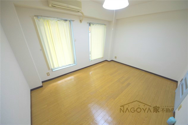 第３メゾン吾妻 リビング