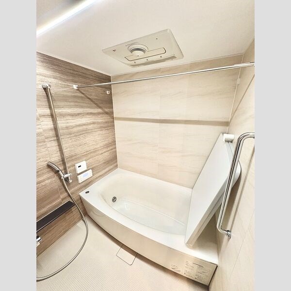 プレサンスグラン川名 風呂画像