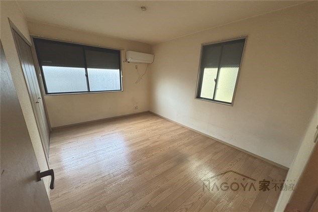 サンパーク ベッドルーム