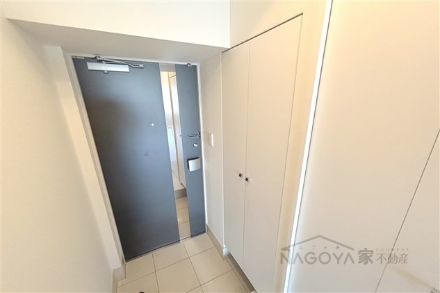 グラン・アベニュー西大須 玄関