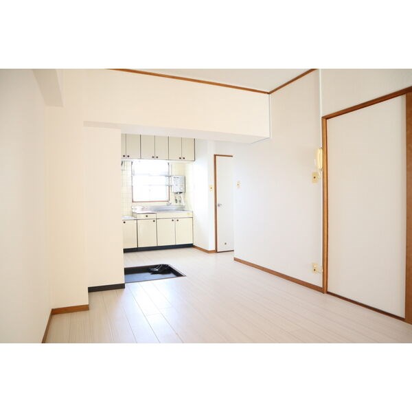 宝第二スカイハイツ リビング