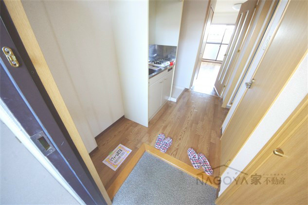 アミュズマン亀城 玄関