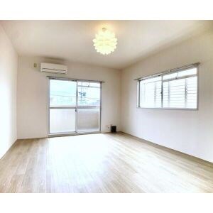 ヴィラ春岡 リビング