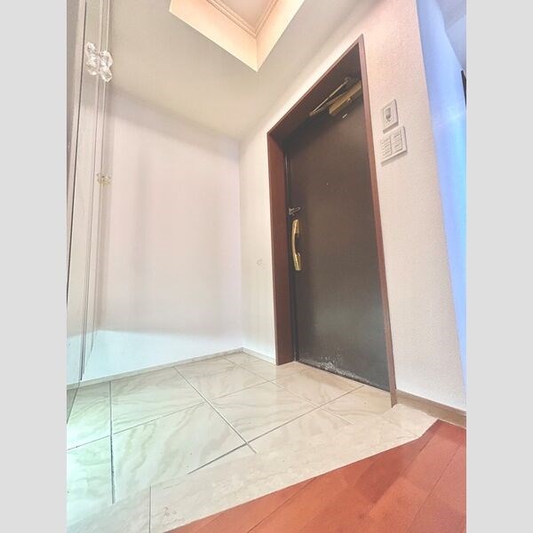 ユーフォリア虹ヶ丘 玄関