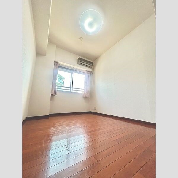 ユーフォリア虹ヶ丘 ベッドルーム