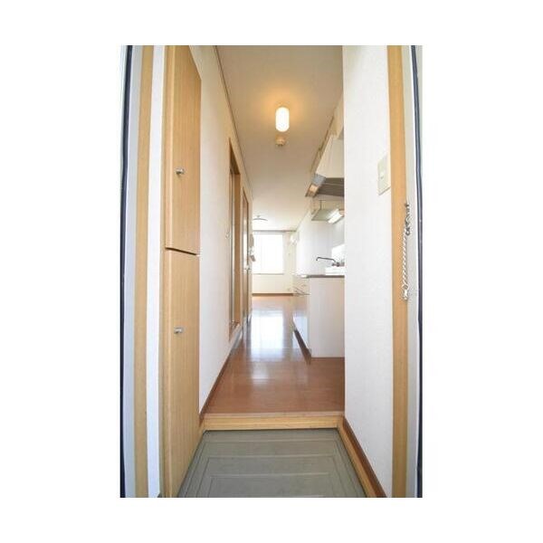 エステートピアＭＫ 玄関