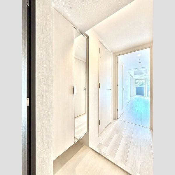 エスリード ザ・レガリア新栄ALTAIER 玄関