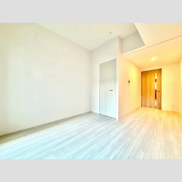 エスリード ザ・レガリア新栄ALTAIER リビング