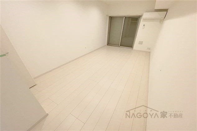 リブリ・御器所ザ・ファースト リビング