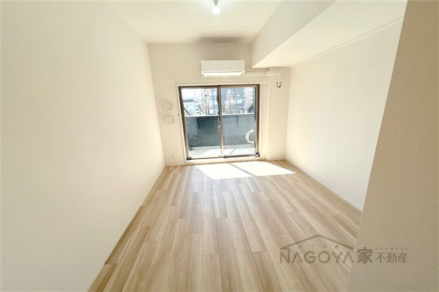 エスリード志賀本通ザ・フロント リビング