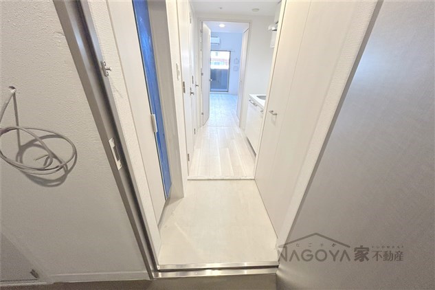 エスリード志賀本通ザ・フロント 玄関