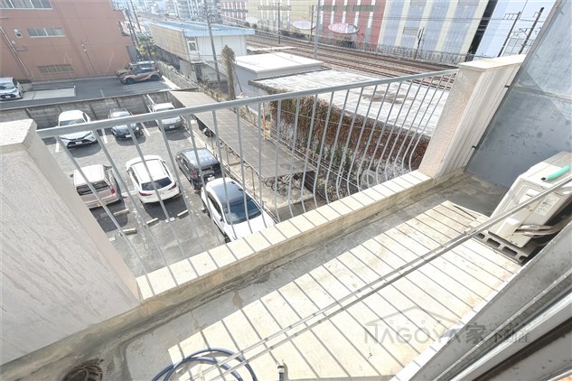 八晃ビル ベランダ