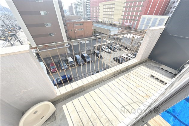 八晃ビル ベランダ