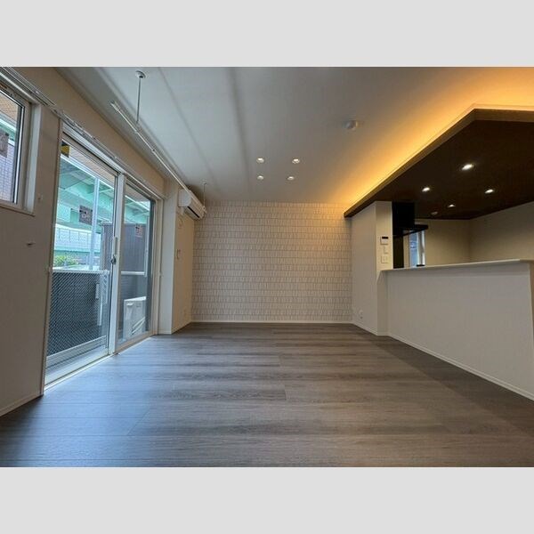 luvita新福寺町 リビング