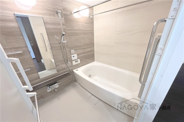 プレサンスグラン名城公園 風呂画像