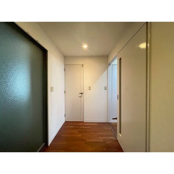 ラ・メゾンド・アップル 玄関