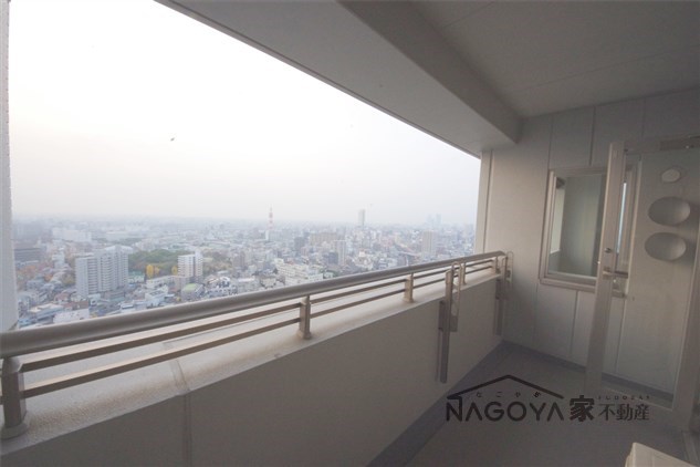 ザ・ライオンズ・ミッドキャピタルタワー ベランダ