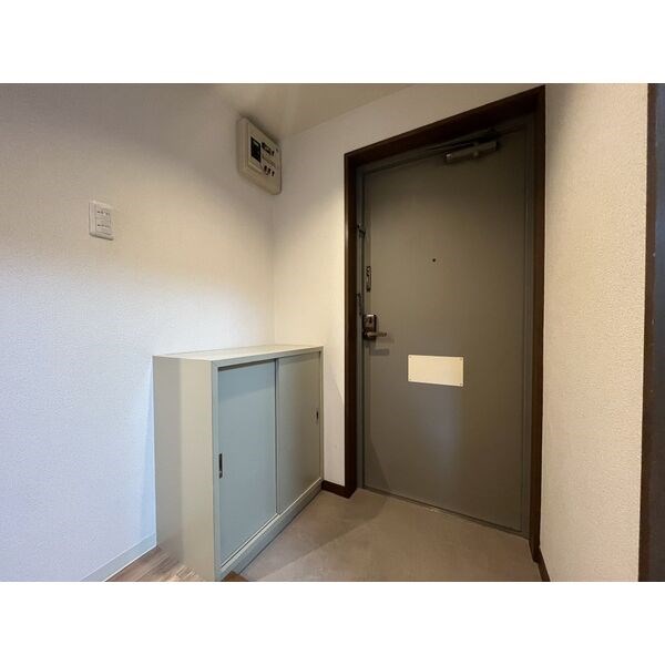 クレア高峯 玄関