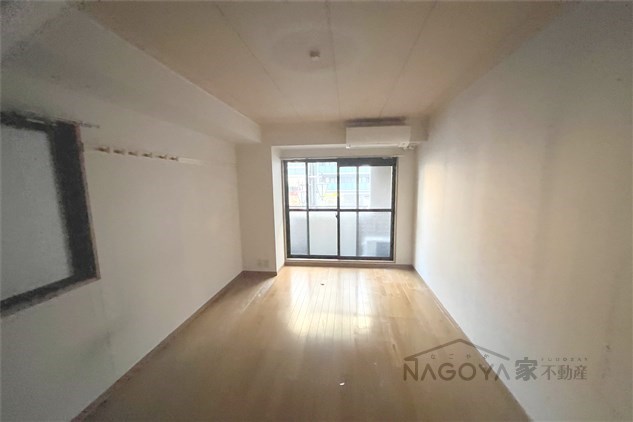 サンスパーク リビング