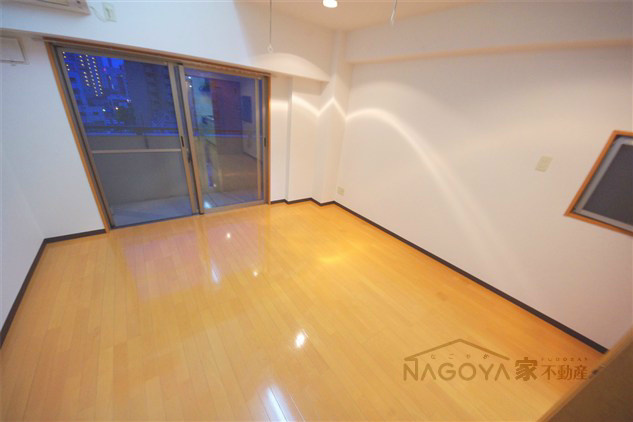 ウイステリア ベッドルーム