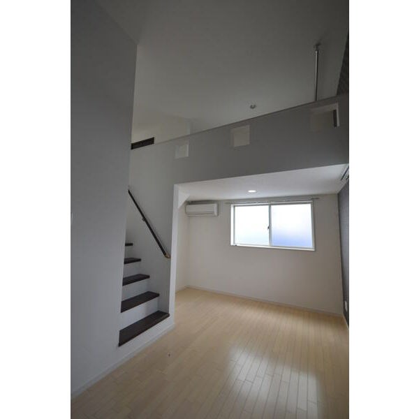 WhiteHillsWest リビング