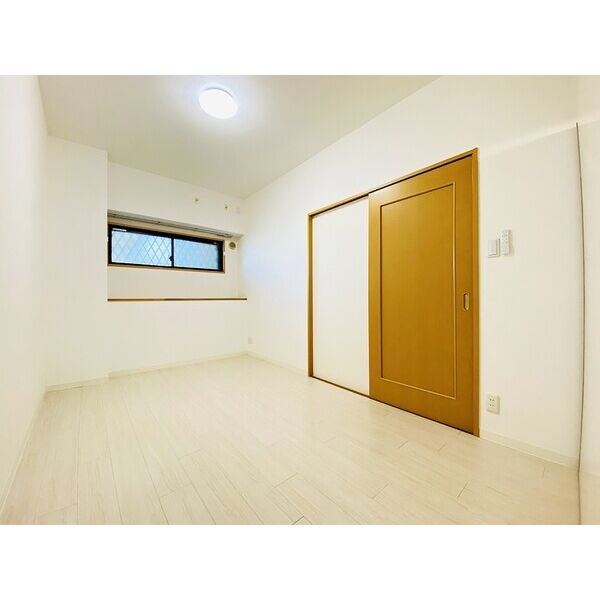 コンソラトゥール ベッドルーム