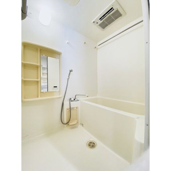 コンソラトゥール 風呂画像