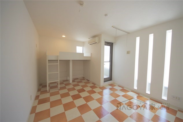 フォルテ桜山 リビング