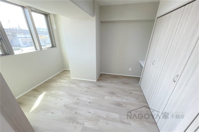 ポルタニグラサウス その他9