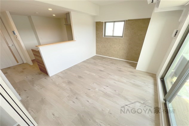 ポルタニグラサウス リビング