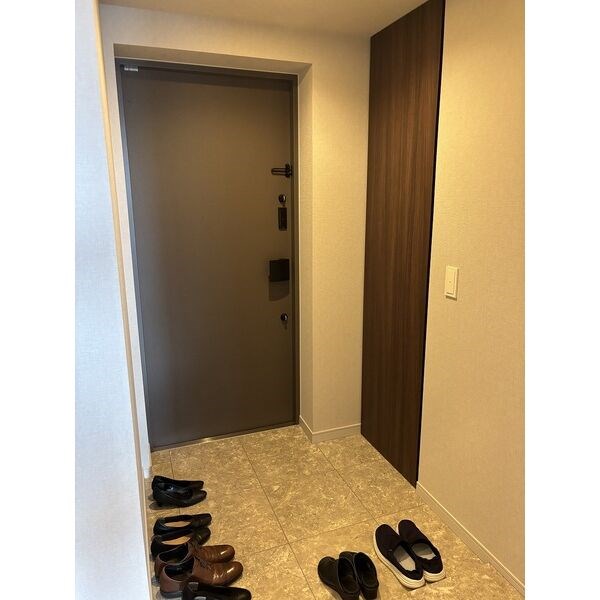 グランドメゾンthe池下ガーデンタワー 玄関