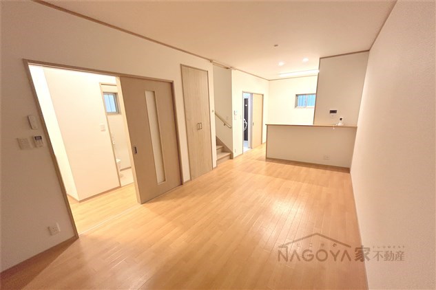 クラ平郷 D リビング