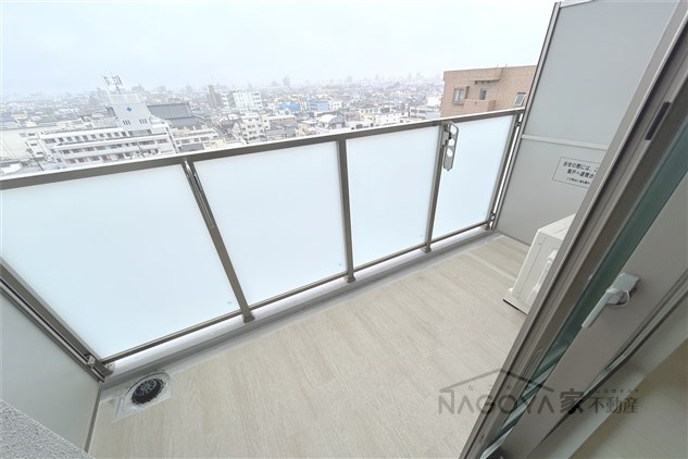 ディアレイシャス名古屋太閤通Ⅳ ベランダ