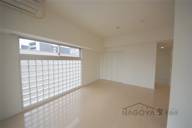 カスタリア伏見 ベッドルーム