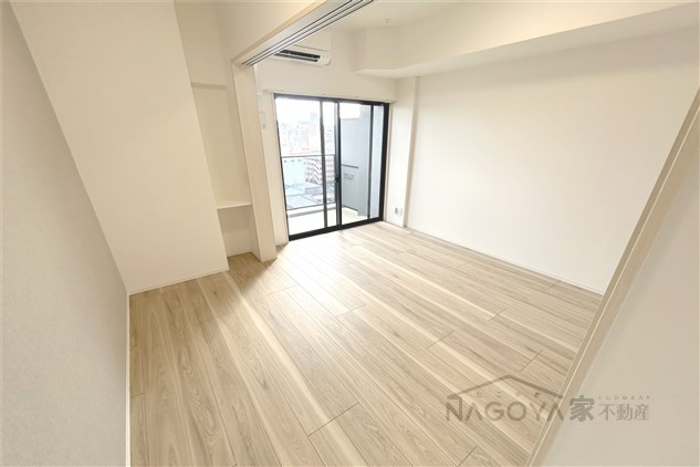 メイクスアート名駅WEST リビング