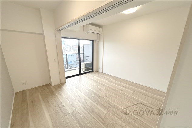 メイクスアート名駅WEST リビング