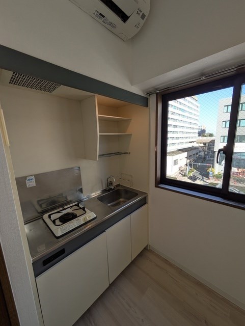 池下ヤママンビル キッチン