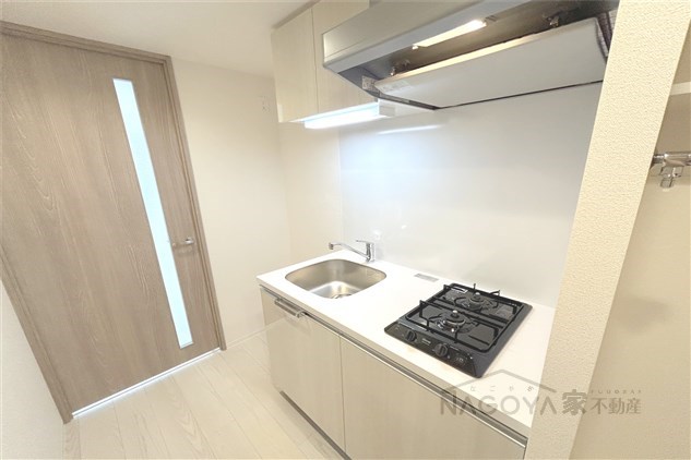 アドバンス名古屋シュテルン キッチン