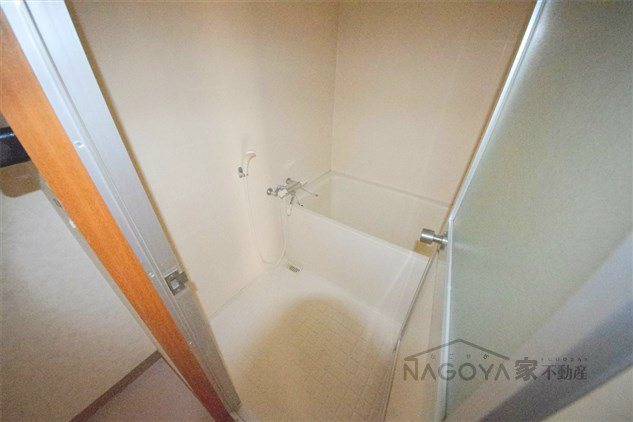 ジュネコキアージュ桜山 風呂画像