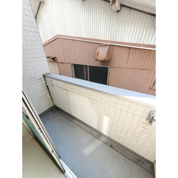 カーサ　アージョ ベランダ