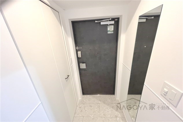 CEDAR　NORITAKE 玄関