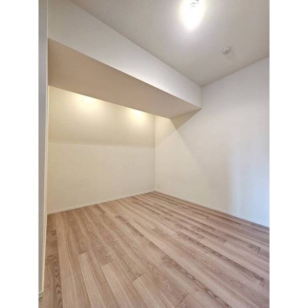 プラウドタワー栄 ベッドルーム