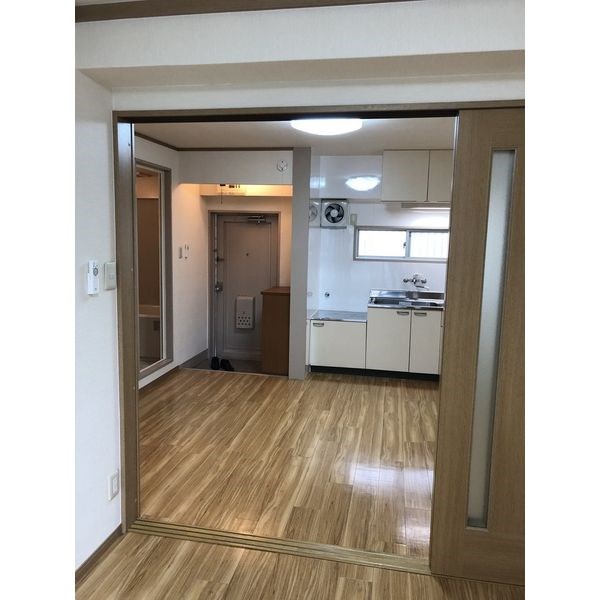 栄ファイブマンション リビング